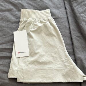 Lululemon Athletica Off-White Mini Skirt